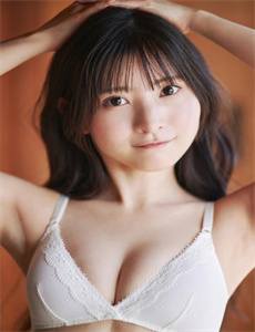 长泽梓 白衣浴室