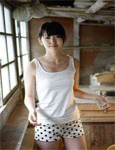 藤井蕾娜