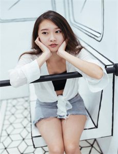乡村婬妇全文