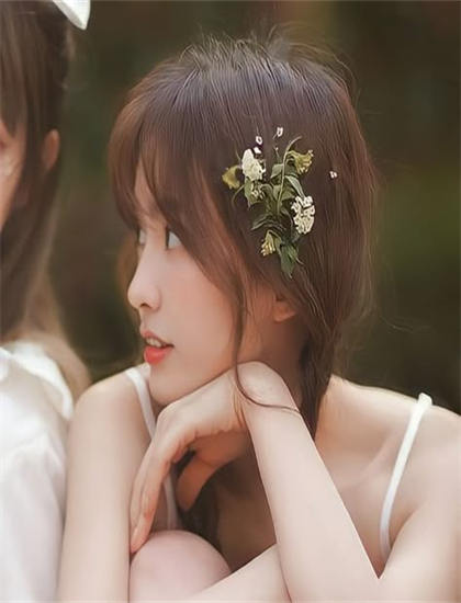 《闪婚九零当后妈我靠才华爆红了》文化内涵透彻解读划时代的：文化元素与价值观念探讨