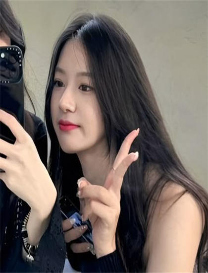 文化解读校园剧经典萝莉说美女：探索东西方文化的碰撞与融合 探索艺术与文化的互动关系