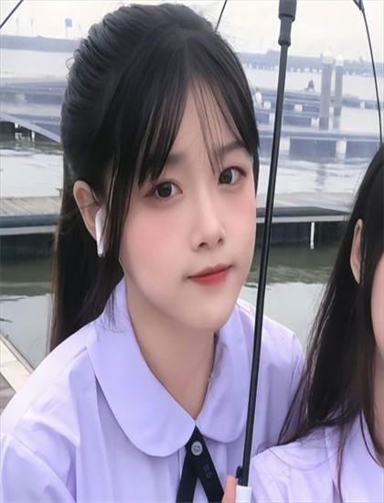 《冒牌皇帝》象征隐喻先锋解析里程碑式的：符号意义与深层寓意探讨，现象级作品