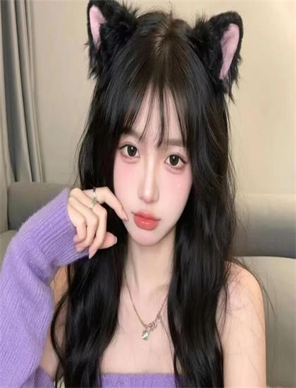 《维莉蒂安娜》与当代文化：对白的语言特色与人物关系 认识文化多样性的价值